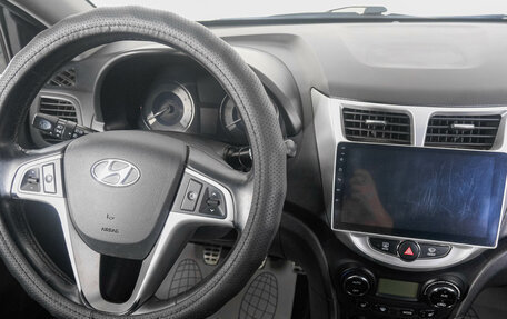 Hyundai Solaris II рестайлинг, 2013 год, 749 000 рублей, 13 фотография