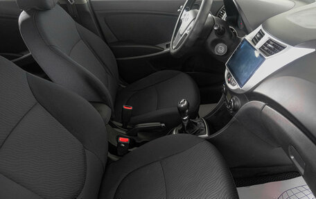 Hyundai Solaris II рестайлинг, 2013 год, 749 000 рублей, 12 фотография