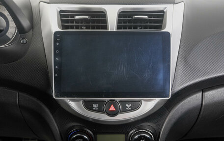 Hyundai Solaris II рестайлинг, 2013 год, 749 000 рублей, 19 фотография