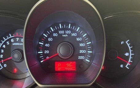 KIA Rio III рестайлинг, 2017 год, 1 199 000 рублей, 8 фотография