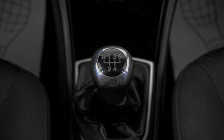 Hyundai Solaris II рестайлинг, 2013 год, 749 000 рублей, 21 фотография