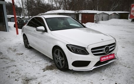 Mercedes-Benz C-Класс, 2017 год, 2 200 000 рублей, 1 фотография