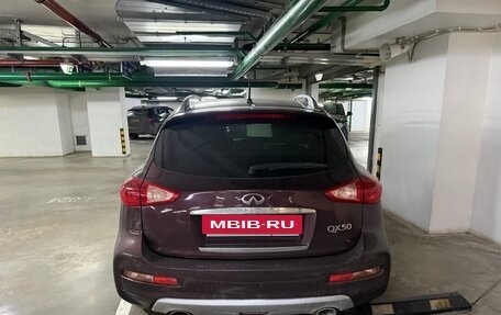 Infiniti QX50 I рестайлинг, 2016 год, 2 250 000 рублей, 4 фотография