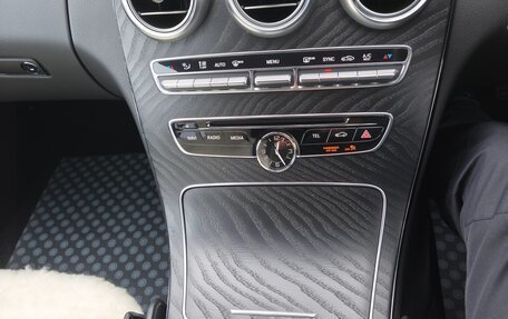 Mercedes-Benz C-Класс, 2017 год, 2 200 000 рублей, 11 фотография