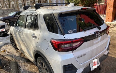 Toyota Raize I, 2020 год, 1 870 000 рублей, 3 фотография