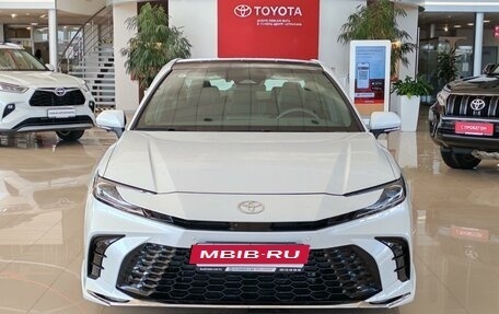 Toyota Camry, 2025 год, 5 390 000 рублей, 2 фотография