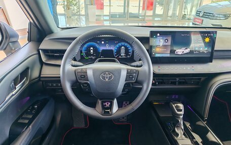 Toyota Camry, 2025 год, 5 390 000 рублей, 15 фотография