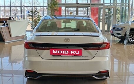 Toyota Camry, 2025 год, 5 390 000 рублей, 6 фотография