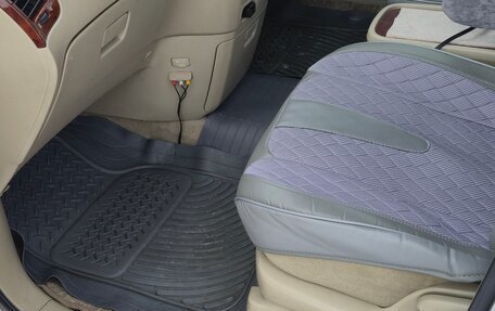 Toyota Ipsum II, 2001 год, 1 170 000 рублей, 15 фотография