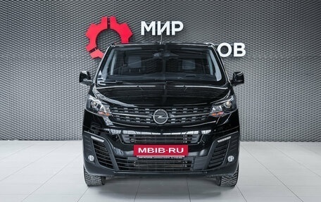 Opel Zafira Life I, 2020 год, 3 400 000 рублей, 2 фотография