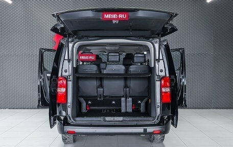 Opel Zafira Life I, 2020 год, 3 400 000 рублей, 10 фотография