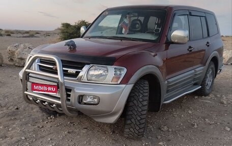Mitsubishi Pajero III рестайлинг, 2000 год, 1 200 000 рублей, 1 фотография