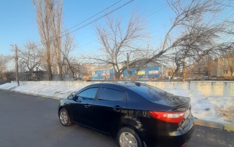 KIA Rio III рестайлинг, 2013 год, 920 000 рублей, 5 фотография