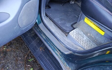 Toyota Land Cruiser Prado 120 рестайлинг, 2002 год, 1 100 000 рублей, 8 фотография