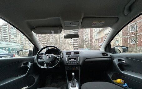 Volkswagen Polo VI (EU Market), 2015 год, 1 010 000 рублей, 9 фотография