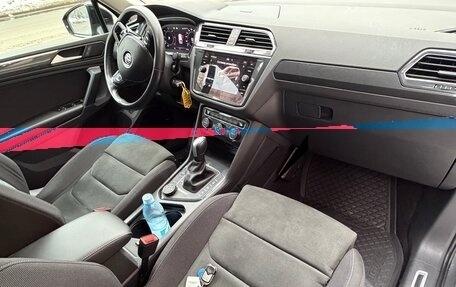 Volkswagen Tiguan II, 2020 год, 3 780 000 рублей, 13 фотография