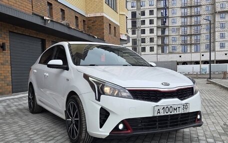 KIA Rio IV, 2021 год, 1 830 000 рублей, 5 фотография