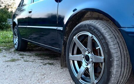 Toyota Sprinter VIII (E110), 2000 год, 540 000 рублей, 3 фотография