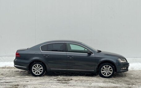 Volkswagen Passat B7, 2011 год, 870 000 рублей, 4 фотография