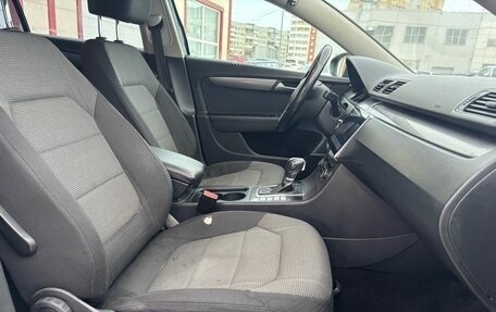 Volkswagen Passat B7, 2011 год, 870 000 рублей, 19 фотография