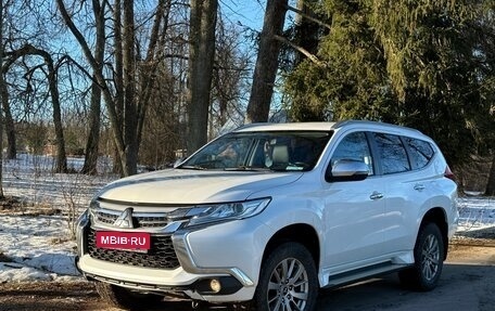 Mitsubishi Pajero Sport III рестайлинг, 2019 год, 2 400 000 рублей, 1 фотография