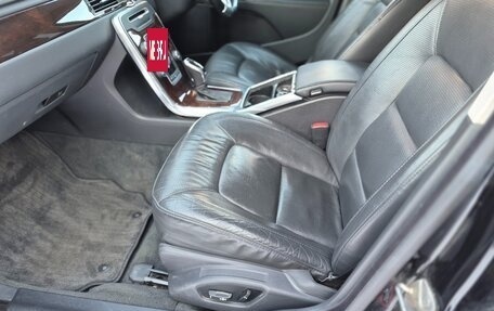 Volvo V70 III рестайлинг, 2013 год, 1 350 000 рублей, 33 фотография