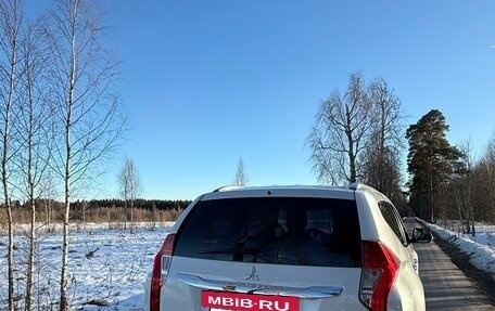 Mitsubishi Pajero Sport III рестайлинг, 2019 год, 2 400 000 рублей, 2 фотография