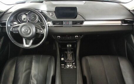 Mazda 6, 2019 год, 2 450 000 рублей, 9 фотография