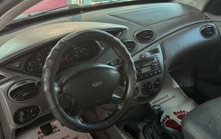 Ford Focus IV, 2002 год, 249 000 рублей, 9 фотография