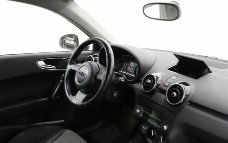 Audi A1, 2011 год, 750 000 рублей, 10 фотография