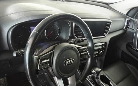 KIA Sportage IV рестайлинг, 2021 год, 2 650 000 рублей, 12 фотография