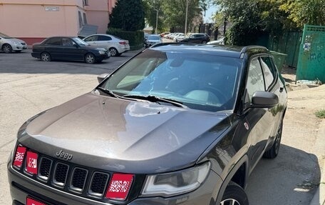 Jeep Compass II, 2018 год, 1 390 000 рублей, 1 фотография