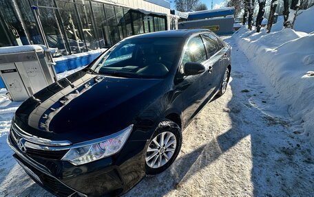 Toyota Camry, 2015 год, 1 900 000 рублей, 2 фотография