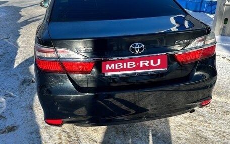 Toyota Camry, 2015 год, 1 900 000 рублей, 4 фотография