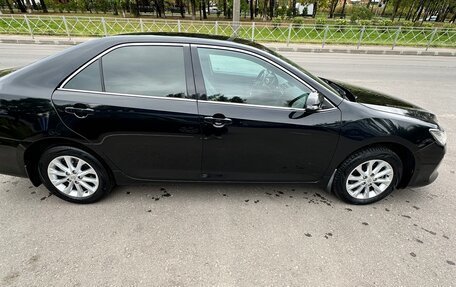 Toyota Camry, 2015 год, 1 900 000 рублей, 10 фотография