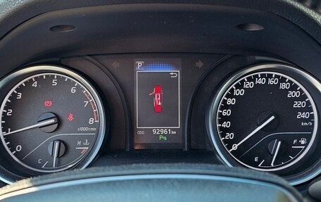 Toyota Camry, 2020 год, 2 500 000 рублей, 10 фотография