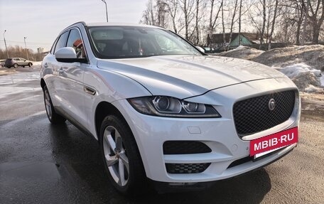 Jaguar F-Pace, 2018 год, 3 000 000 рублей, 2 фотография