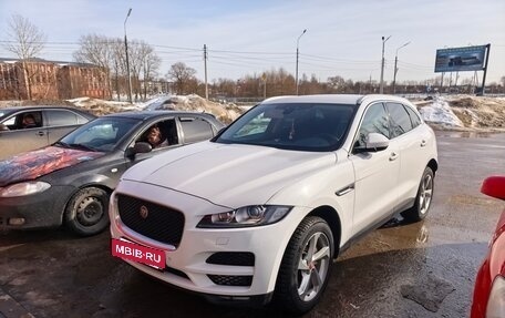 Jaguar F-Pace, 2018 год, 3 000 000 рублей, 8 фотография