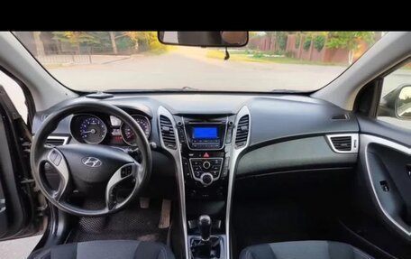 Hyundai i30 II рестайлинг, 2013 год, 755 000 рублей, 12 фотография