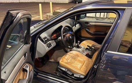 BMW 3 серия, 2002 год, 930 000 рублей, 21 фотография