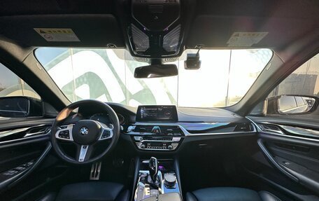 BMW 5 серия, 2020 год, 4 110 000 рублей, 2 фотография