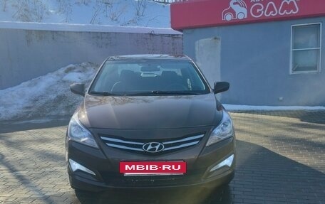 Hyundai Solaris II рестайлинг, 2016 год, 1 150 000 рублей, 3 фотография
