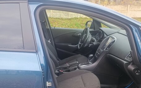 Opel Astra J, 2013 год, 650 000 рублей, 9 фотография