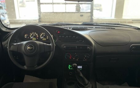 Chevrolet Niva I рестайлинг, 2017 год, 1 030 000 рублей, 10 фотография