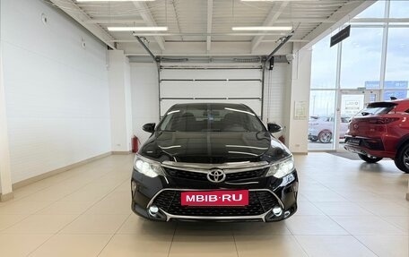 Toyota Camry, 2017 год, 2 499 000 рублей, 9 фотография