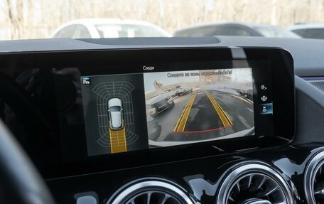 Mercedes-Benz GLA, 2020 год, 3 250 000 рублей, 23 фотография