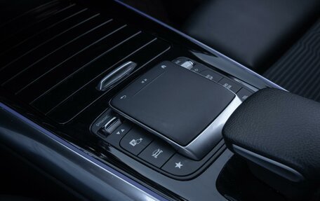 Mercedes-Benz GLA, 2020 год, 3 250 000 рублей, 25 фотография