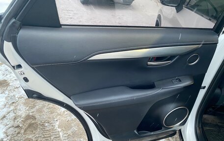 Lexus NX I, 2017 год, 2 481 000 рублей, 11 фотография