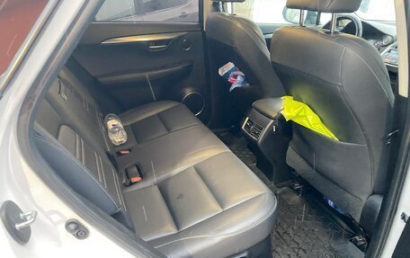 Lexus NX I, 2017 год, 2 481 000 рублей, 16 фотография