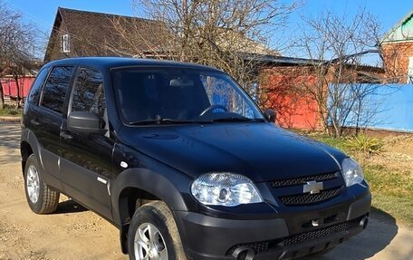 Chevrolet Niva I рестайлинг, 2013 год, 620 000 рублей, 4 фотография